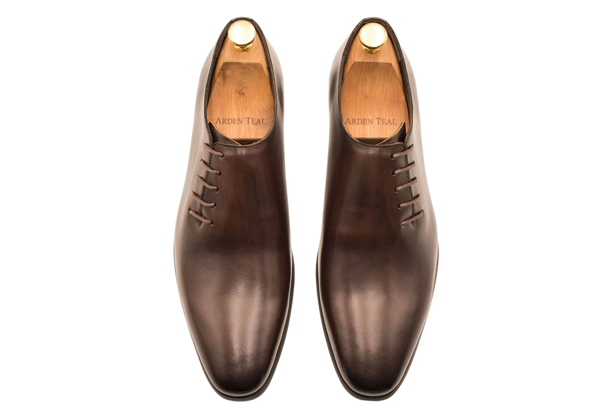 Calzada Wholecut Walnut Oxford