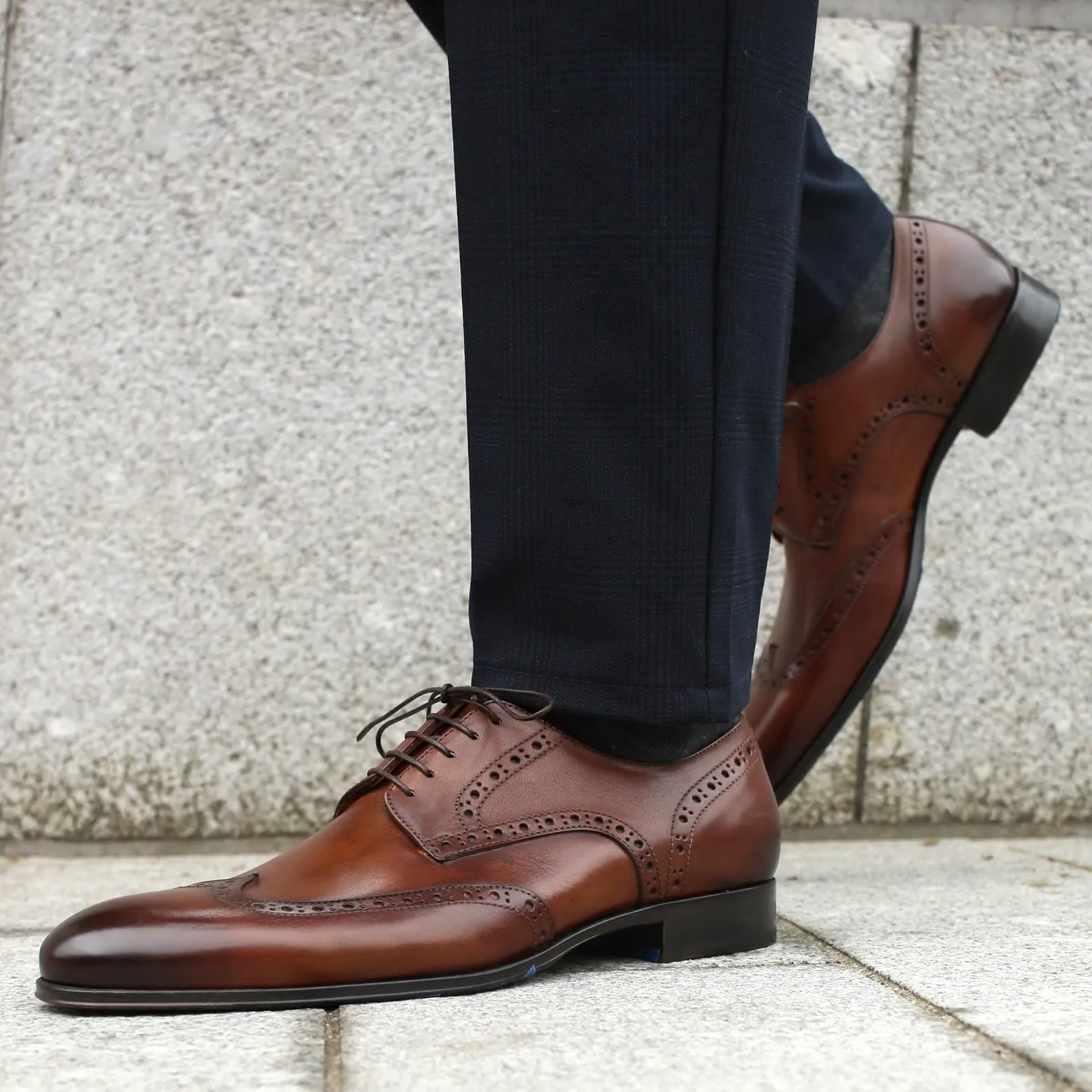 Madison Wingtip Derby Brogue Tan