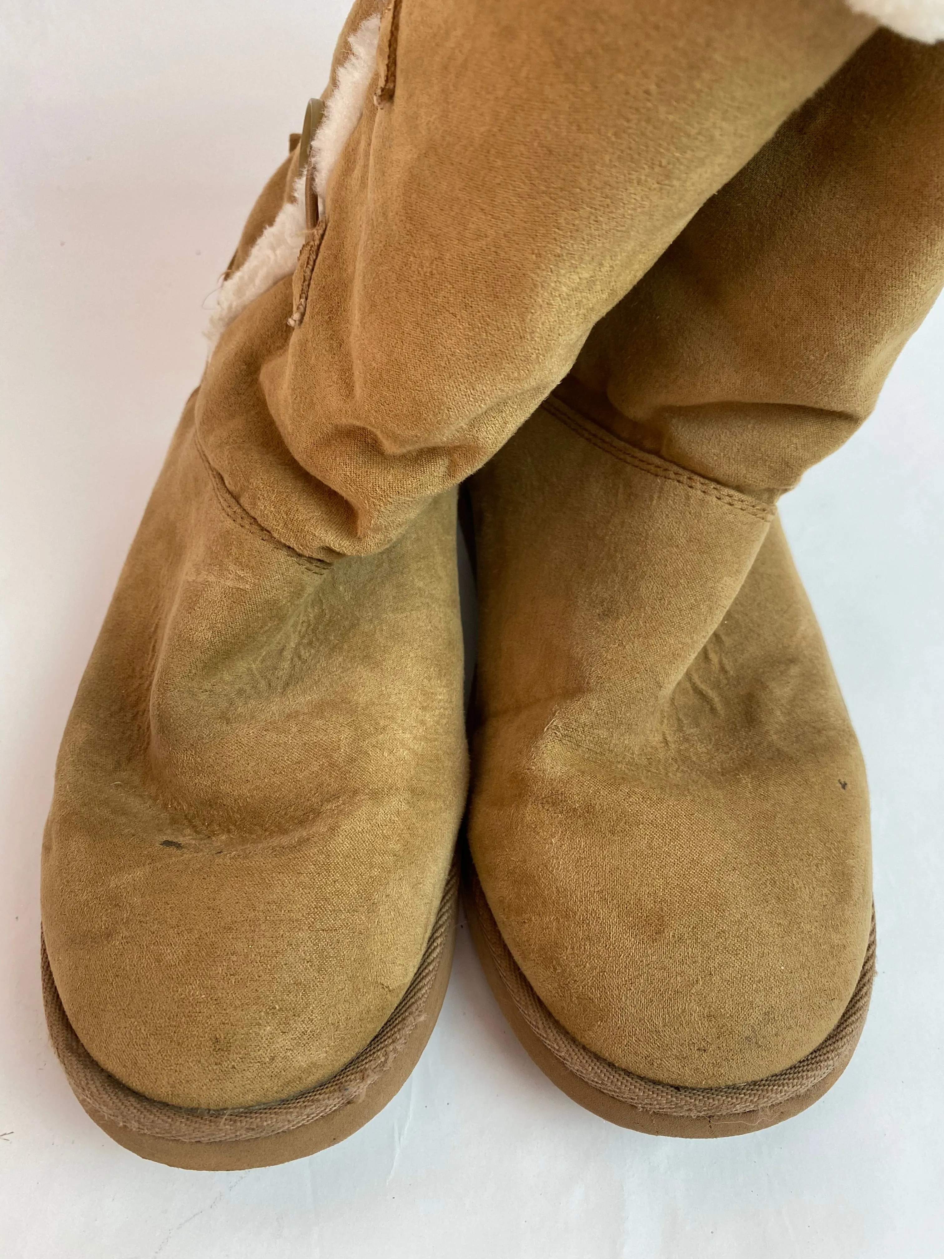 Old Navy Warm Winter Boots