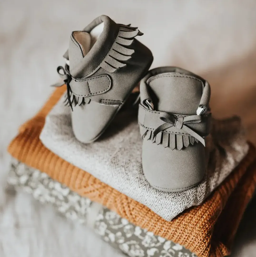 The Little Adventurer Collection Moccasins | Gray Color