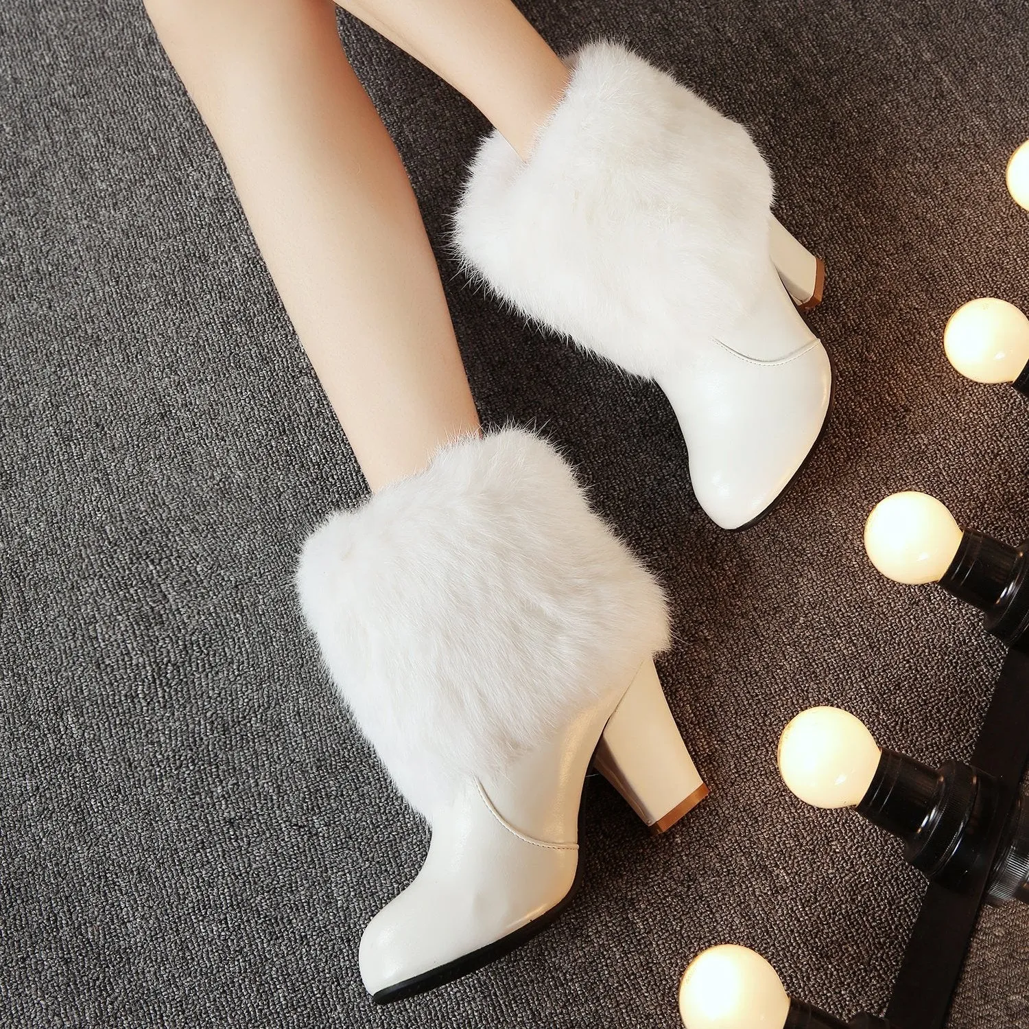 Women's Winter Warm Rabbit Fur Short Boots