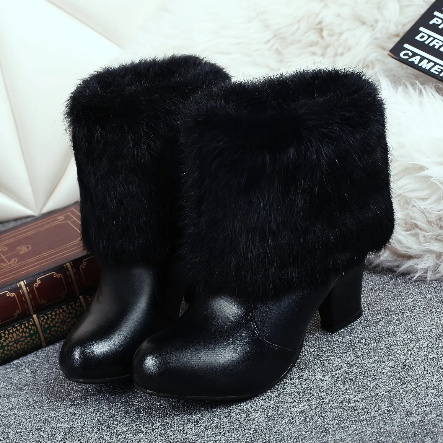 Women's Winter Warm Rabbit Fur Short Boots